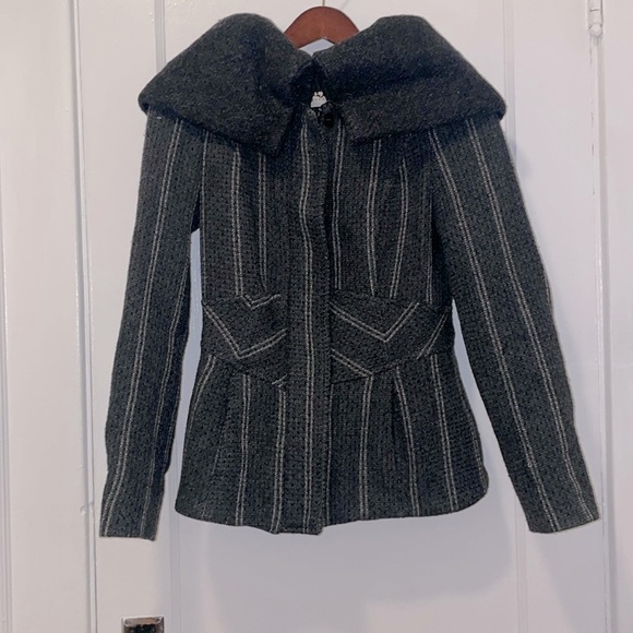 Zara Fitted Full Zip Outerwear Gray Wool Blend Wrap Collar Hood Coat Size Medium - Picture 2 of 9